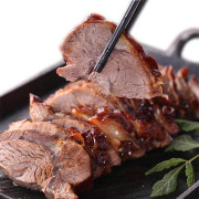 7. Slice Beef Shank With Garlic Say Sauce